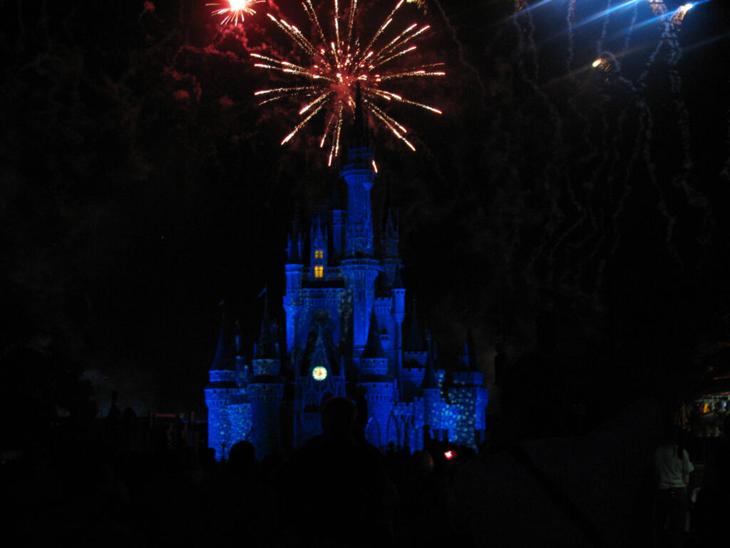 Disney-2008-610 cinderella castle
