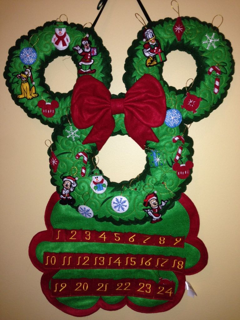 MIckey Advent Wreath - Holiday Traditions
