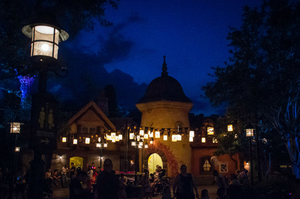 Tangled Area looks even better at night.