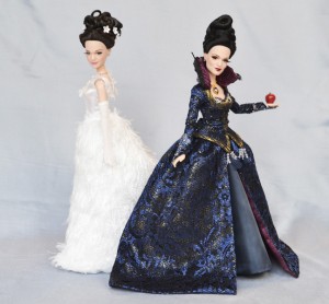 Once Upon a Time Doll Collection Disney Store D23 Merchandise