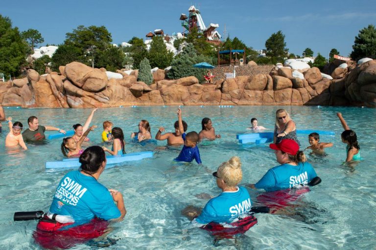 ‘‘World’s Largest Swimming Lesson’’ at Disney’s Blizzard Beach
